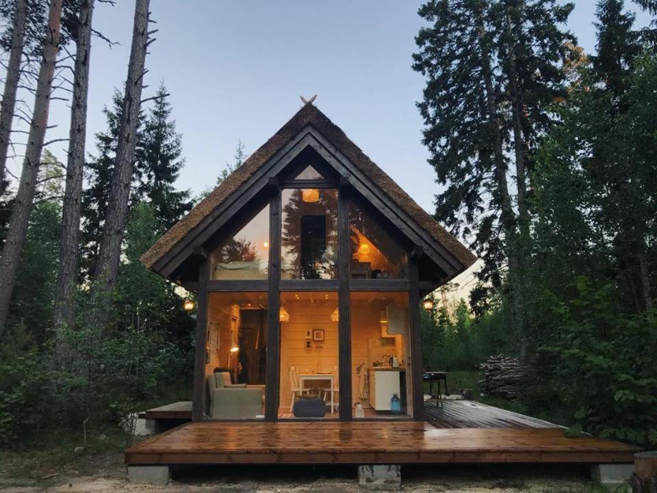 Tahkuna Forest House Korgessaare Екстер'єр фото